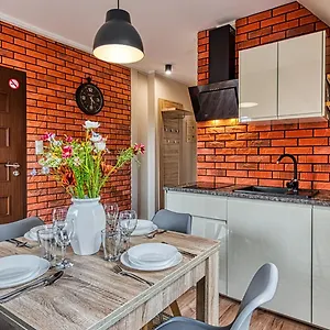 Royal Aparts Vika Gorskie Z Ogrodem Apartament